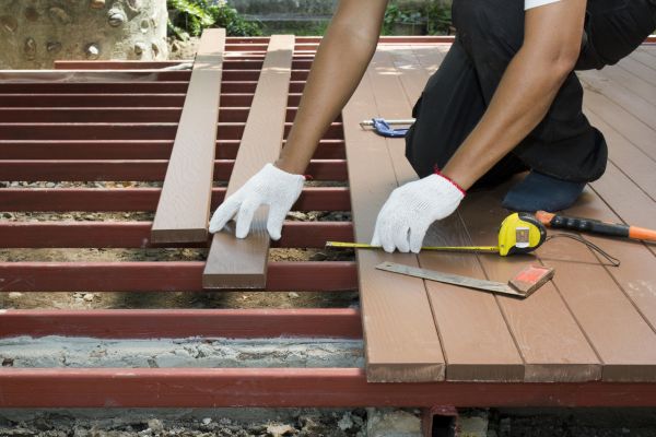 Cost of Custom Deck Installation in Zionsville