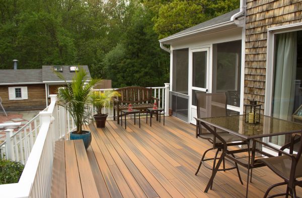 Decking Service in Zionsville