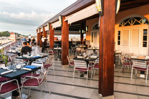 Cost of Commercial Deck Construction in Zionsville